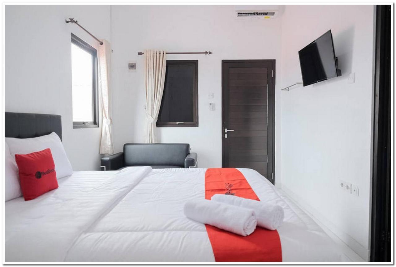 Reddoorz Near Kota Tua 2 Hotel Jacarta Exterior foto